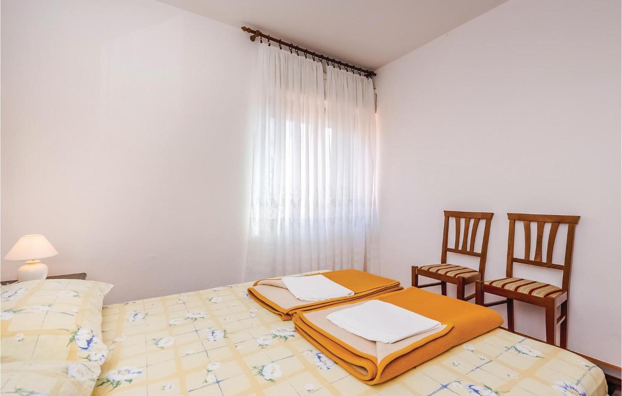 Stunning Apartment In Novi Vinodolski With Wifi Luaran gambar
